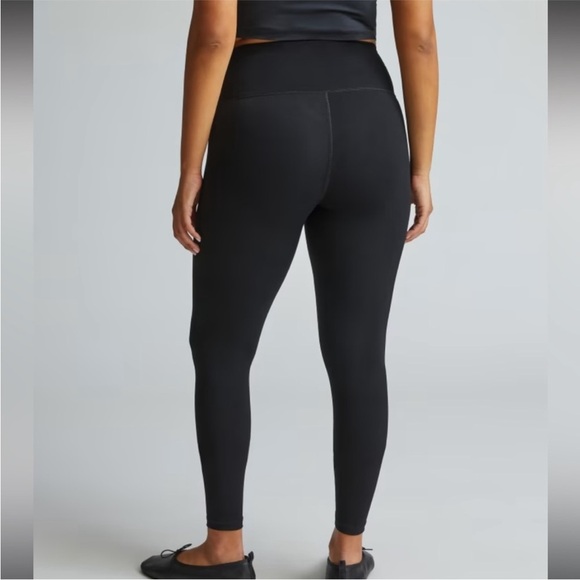 Everlane‎ ReNew Black Leggings Size M - Picture 3 of 7